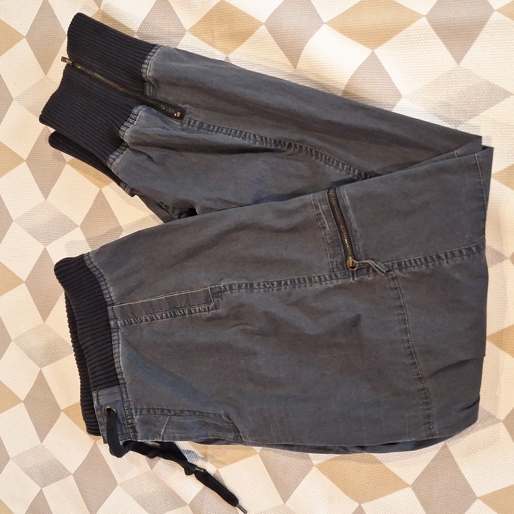 Armani Exchange skinny cargo pants size 6